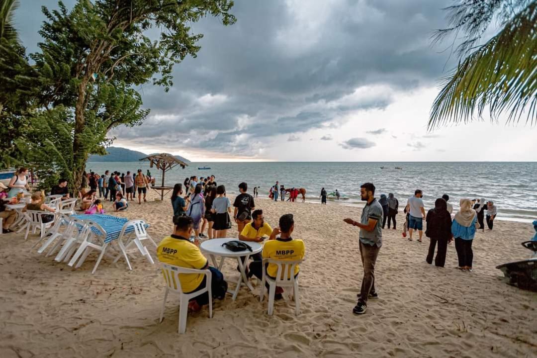 Poolview Resort Batu Ferringhi 502 - 2 Rooms Ngoại thất bức ảnh